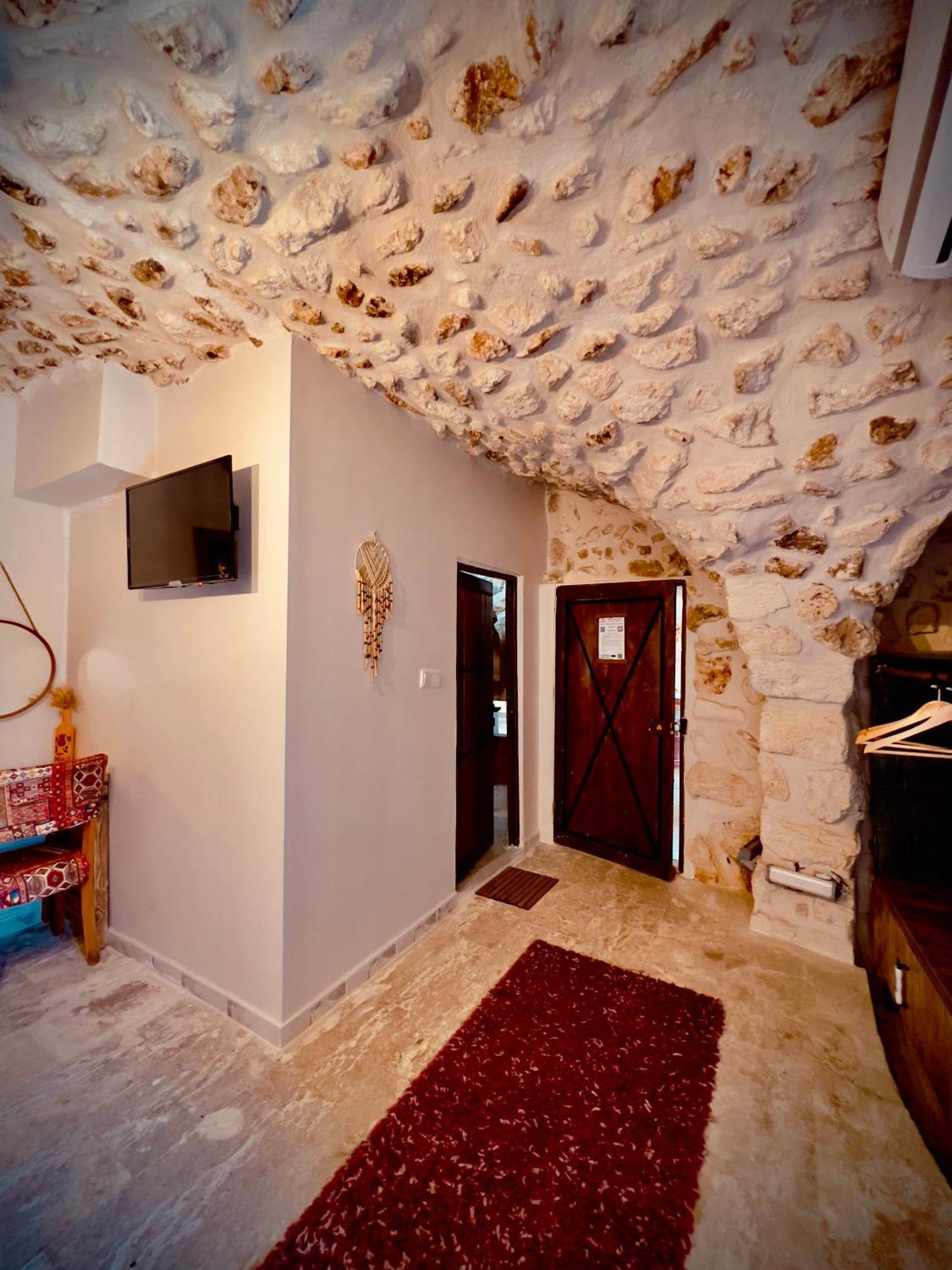 Mons Masius Hotel Teras Midyat Buitenkant foto