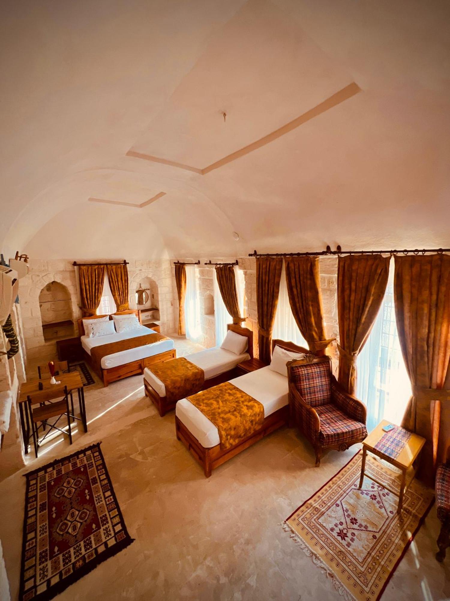 Mons Masius Hotel Teras Midyat Buitenkant foto