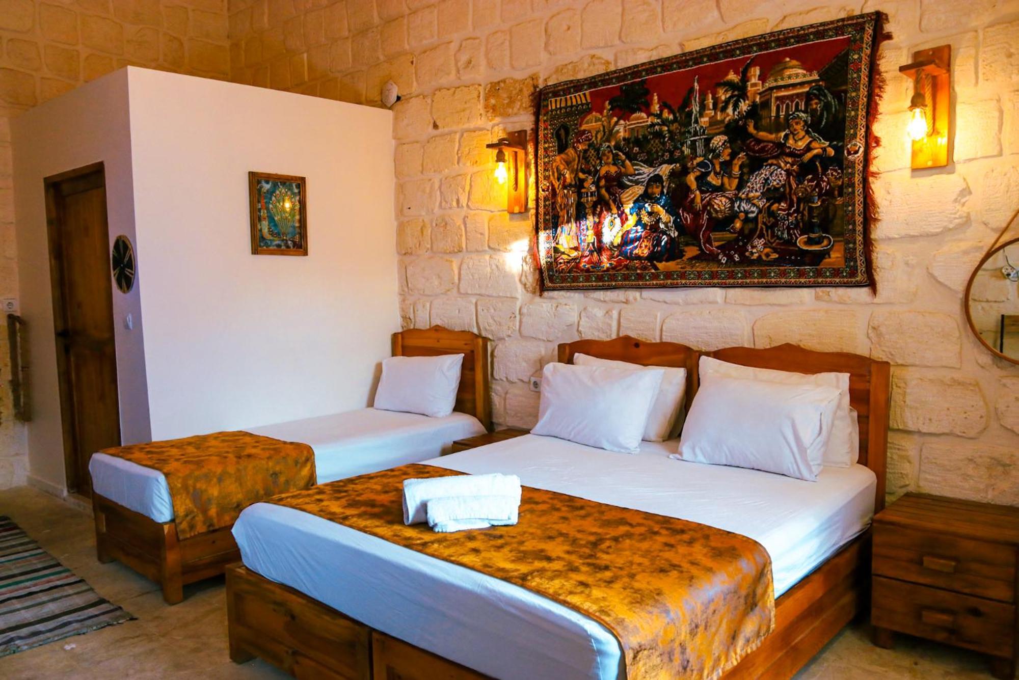 Mons Masius Hotel Teras Midyat Buitenkant foto