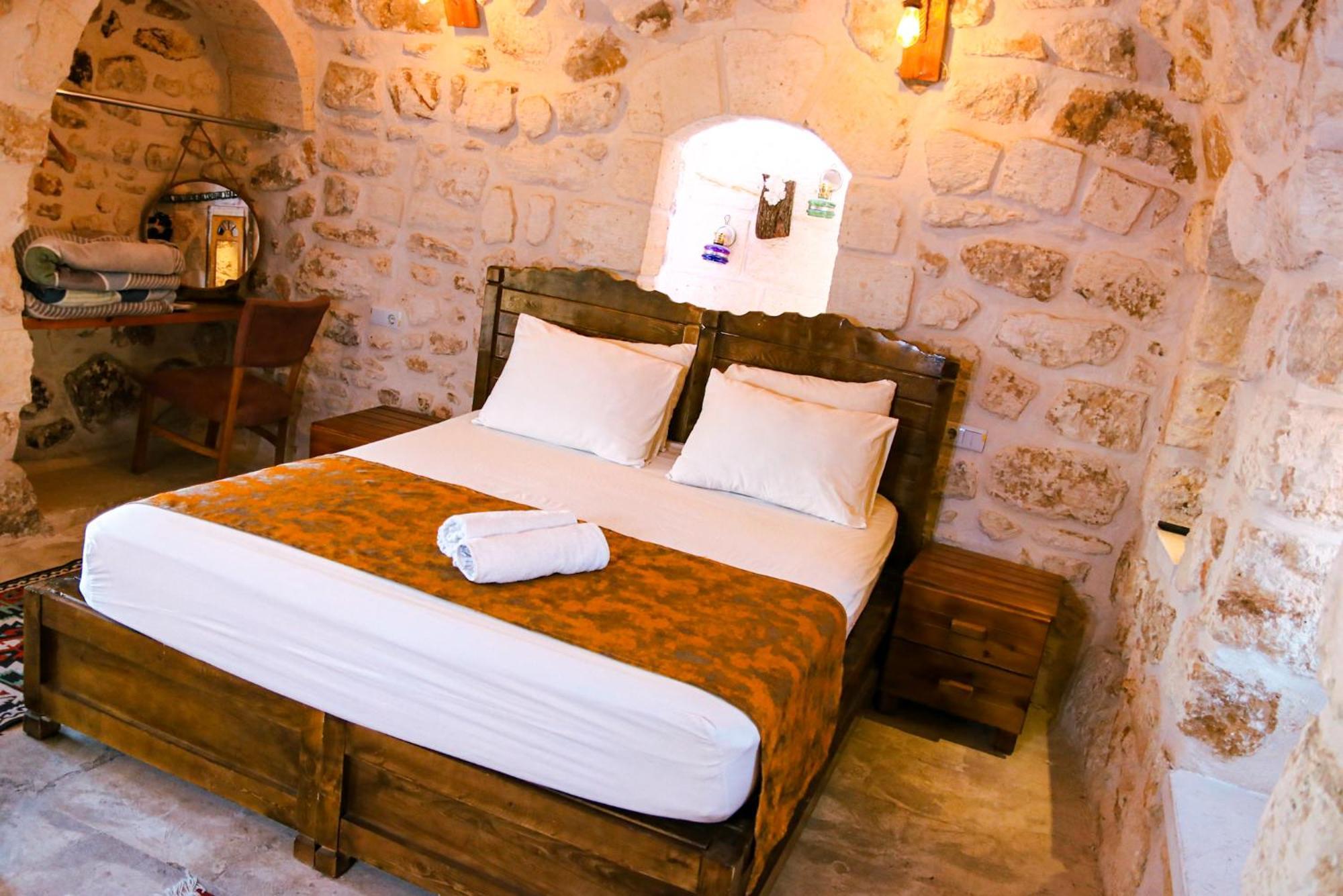 Mons Masius Hotel Teras Midyat Buitenkant foto
