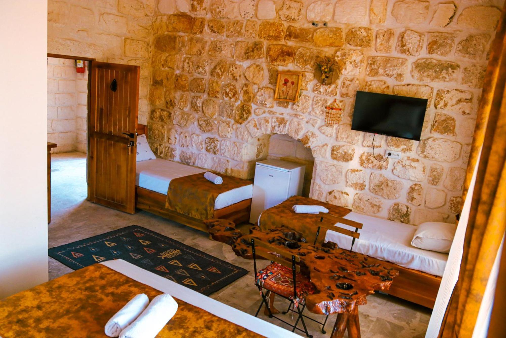 Mons Masius Hotel Teras Midyat Buitenkant foto